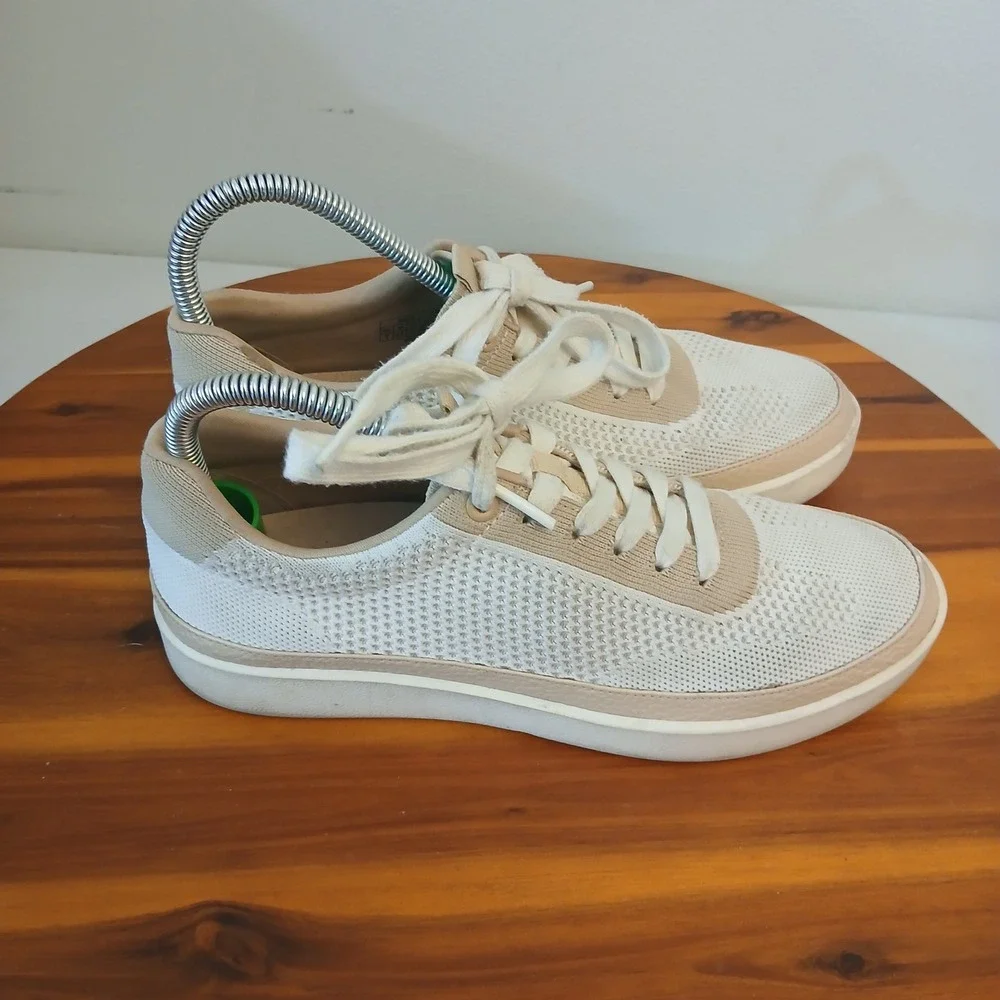 Vionic Galia Womens 7 Cream Mesh Lace Up Casual Walking Shoes Sneakers